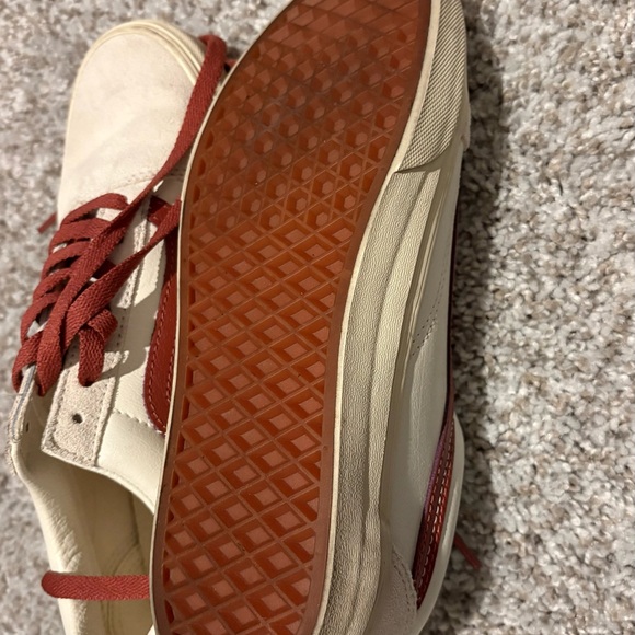 VANS Old Skool Shoes Low Red White Suede Leather - Picture 3 of 5